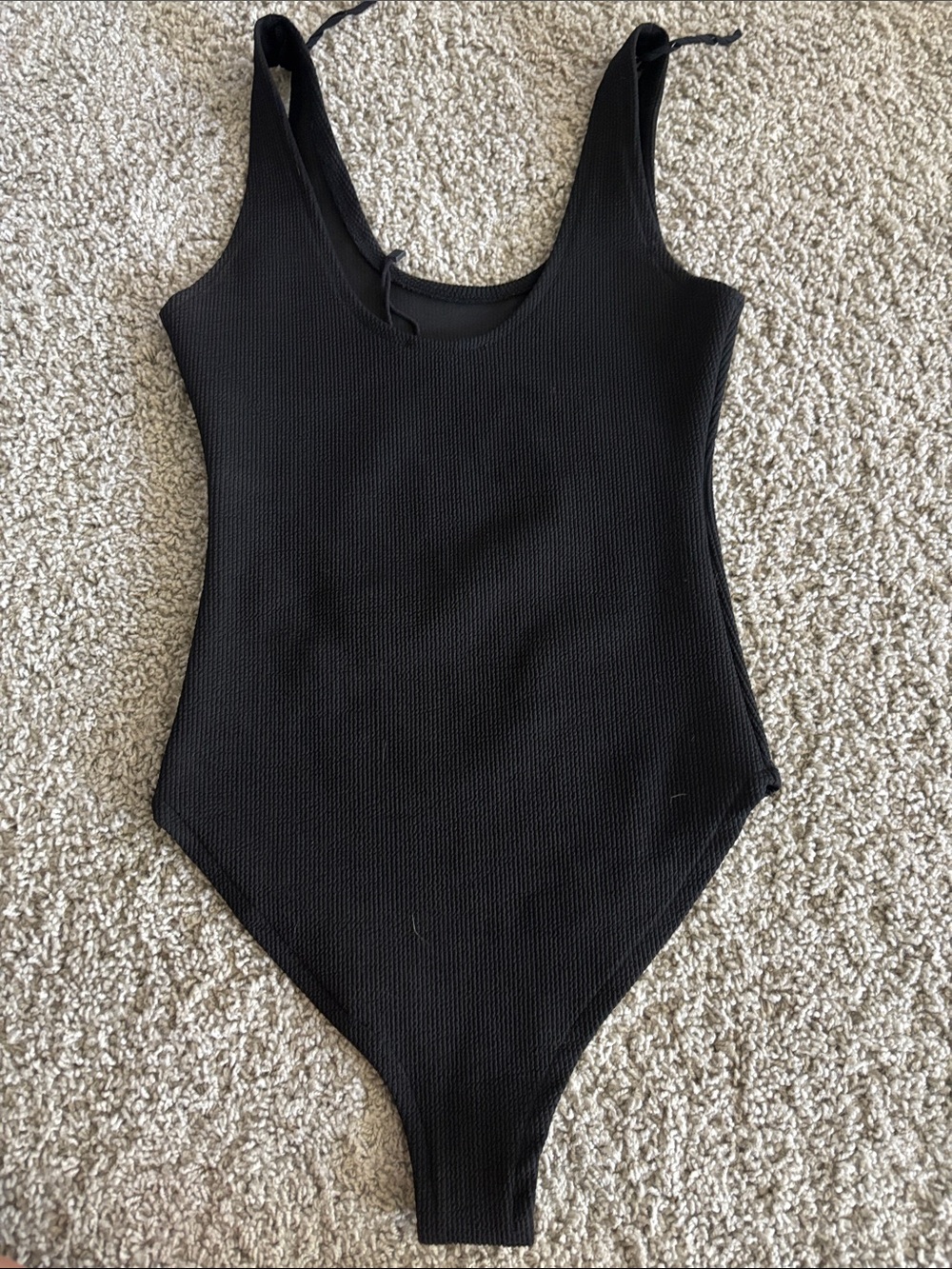 6 Bodysuits! Zara, naked wardrobe, dynamite and more - Picture 2 of 8